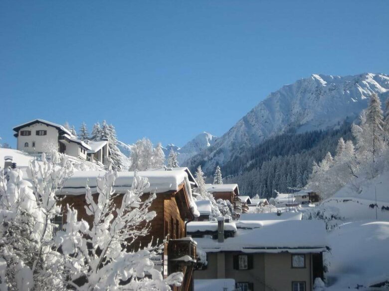 Luxury 3 BR Apartment in Traditional Alpine Ski Chalet - Klosters, Switzerland