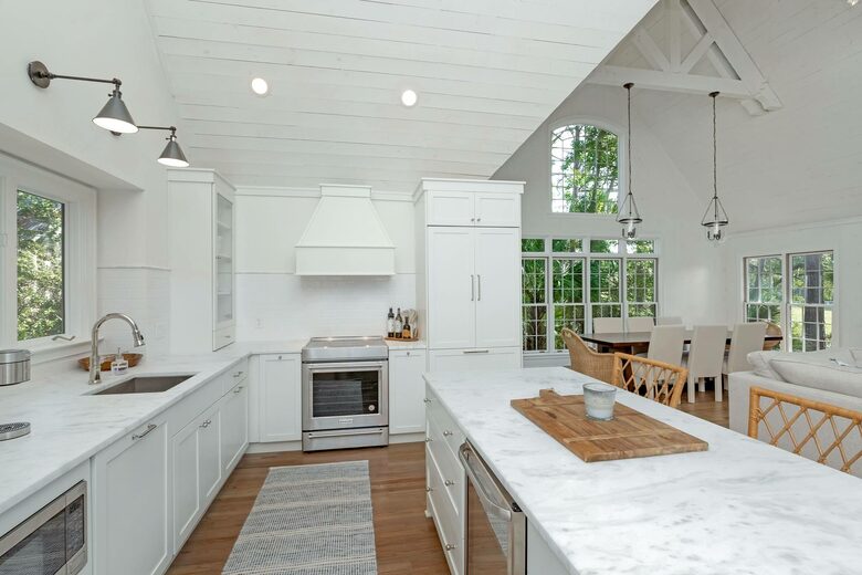 Kiawah Island Charming Cottage Home - Johns Island, South Carolina