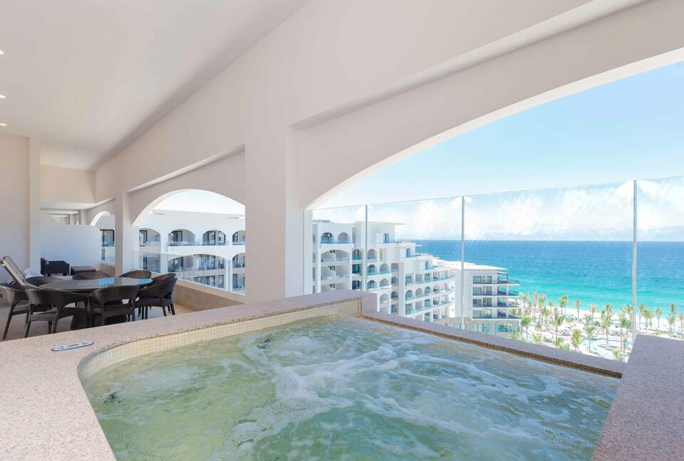 Villa La Valencia | Three Bedroom Oceanfront Suite - San José del Cabo, Mexico
