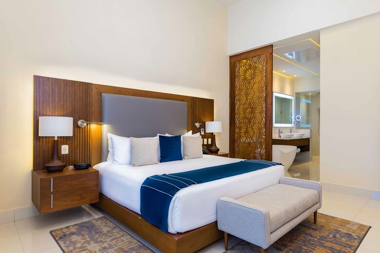 Villa La Valencia | Three Bedroom Oceanfront Suite - San José del Cabo, Mexico