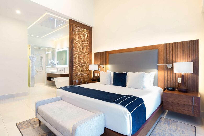 Villa La Valencia | Three Bedroom Oceanfront Suite - San José del Cabo, Mexico