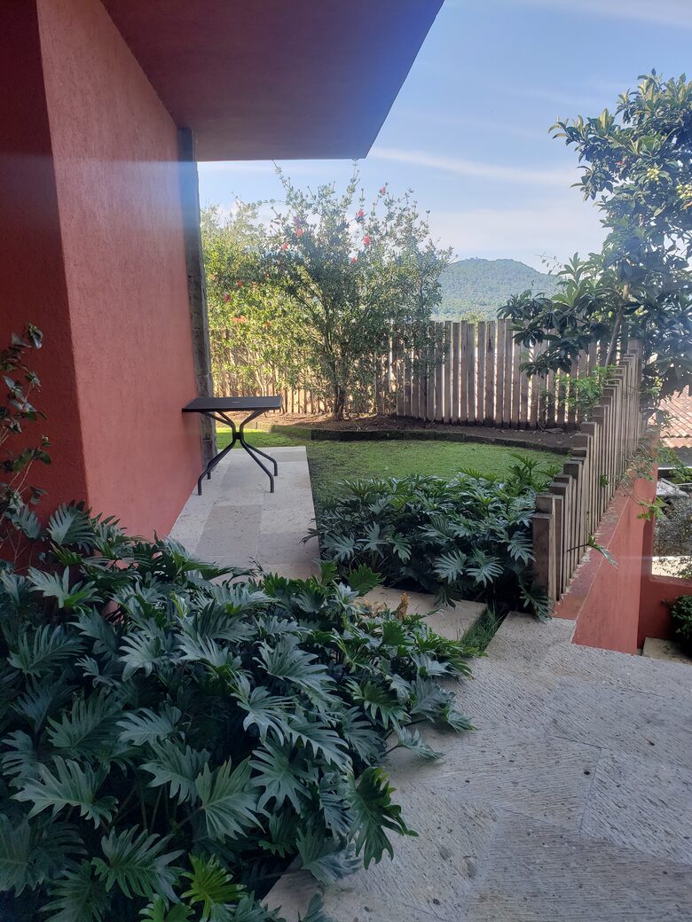 Beautiful New House With Lake Views - Valle de Bravo, Mexico