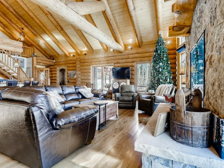 Six Bedroom Luxurious Chalet | With Hot Tub and Stunning Views! - Breckenridge, Colorado