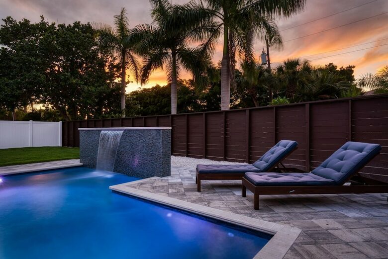 Lido Beach Gulf Getaway with a Pool - Lido Key, Florida