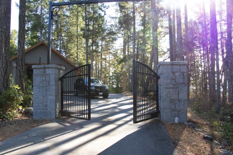 Worldclass ocean views and privacy in Beautiful British Columbia - Secret Cove, Canada
