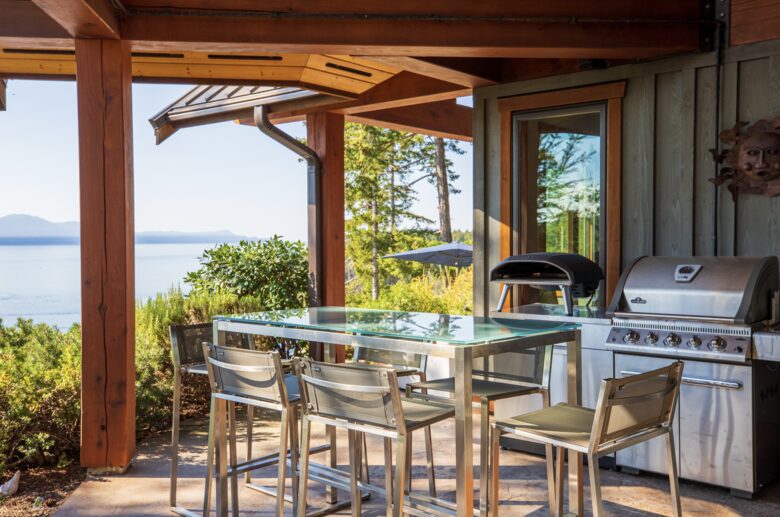 Worldclass ocean views and privacy in Beautiful British Columbia - Secret Cove, Canada