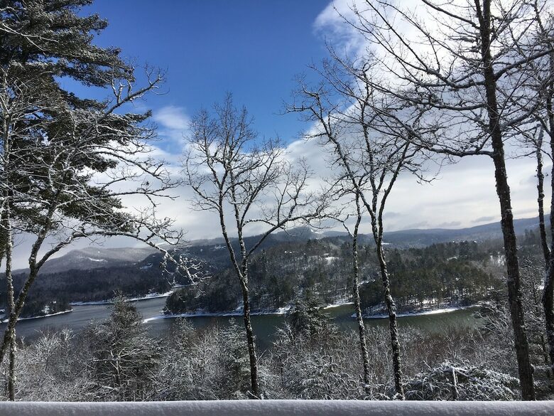 Luxury Log Home Overlooking Lake Glenville - Cullowhee, North Carolina