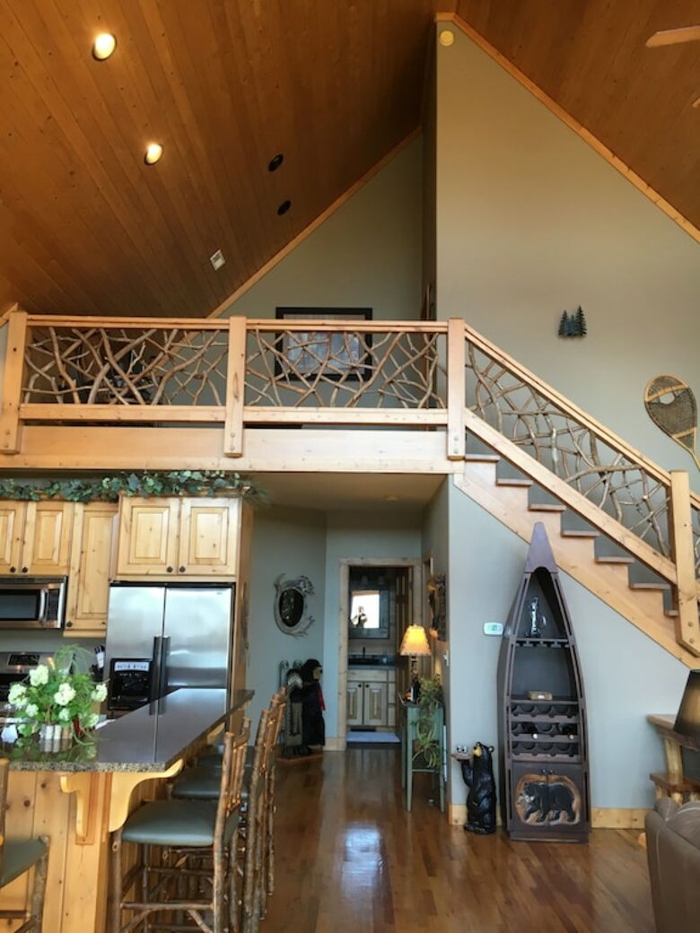 Luxury Log Home Overlooking Lake Glenville - Cullowhee, North Carolina