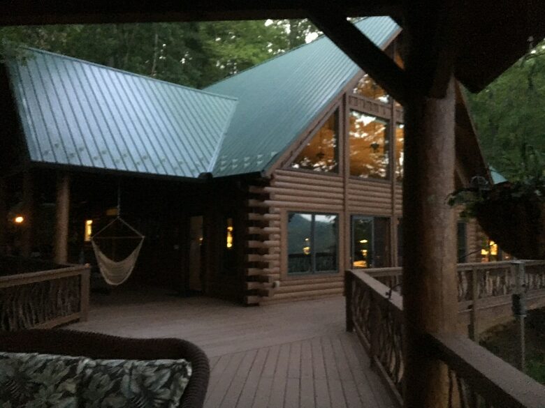 Luxury Log Home Overlooking Lake Glenville - Cullowhee, North Carolina