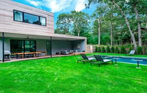 5 Quadrant Hill Road - East Hampton, New York