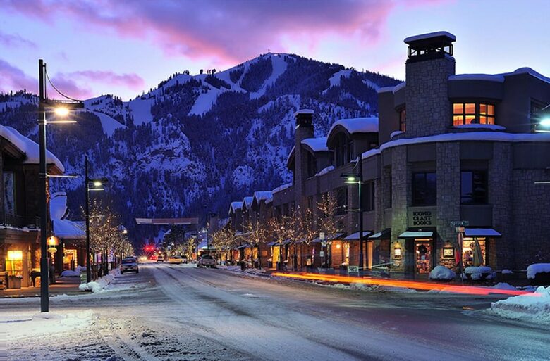 Stunning Sun Valley Luxury Home - Sun Valley, Idaho