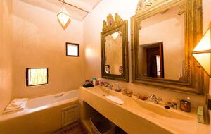 A Charming 18th–19th-Century Fondouk in the Historic Quarter of the Medina - Taroudant, Morocco