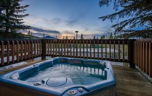 Deer Valley Luxury | Ski-In/ Ski-Out Chalet with Mountain Views - Park City, Utah