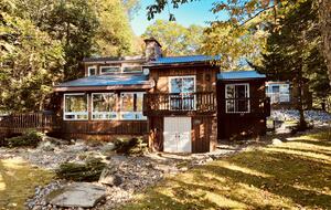 North Muskoka Lakefront Cottage | With a Sandy Beach and Fishing - Kearney, Canada