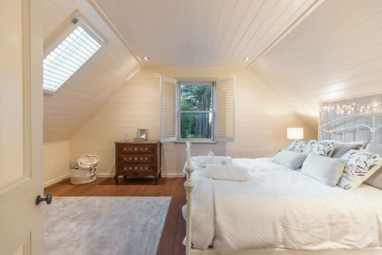 Carramar Coach House, Blue Mountains National Park - Wentworth Falls, Australia
