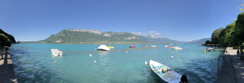 Lake Annecy Villa With Stunning Views and Private Beach - Annecy, France