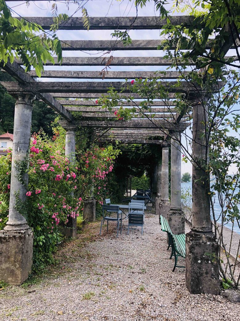 Lake Annecy Villa With Stunning Views and Private Beach - Annecy, France