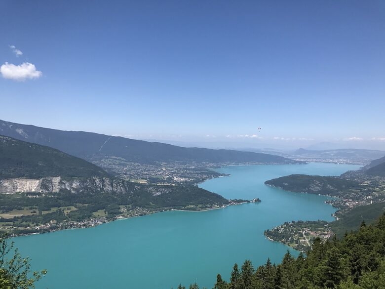 Lake Annecy Villa With Stunning Views and Private Beach - Annecy, France