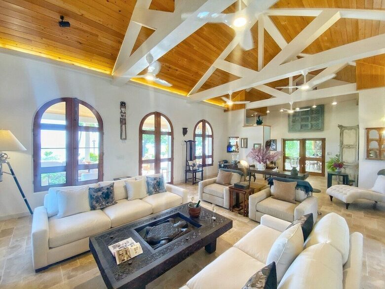 Luxury 7 bedroom Waterfront Villa - Great Camanoe Island, Virgin Islands, British