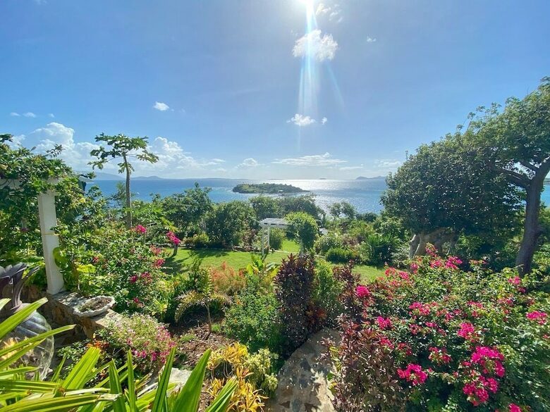 Luxury 7 bedroom Waterfront Villa - Great Camanoe Island, Virgin Islands, British