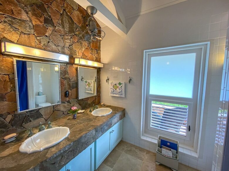 Luxury 7 bedroom Waterfront Villa - Great Camanoe Island, Virgin Islands, British