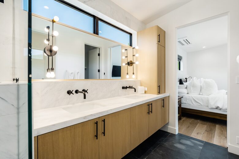 GoldCoast modern Home near Palisades Tahoe - Olympic Valley, California