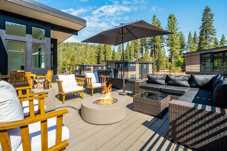 GoldCoast modern Home near Palisades Tahoe - Olympic Valley, California