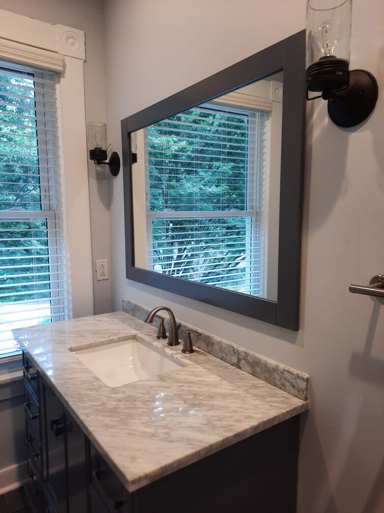 Charming Townhouse in Richmond's Fan District - Walker's Paradise! - Richmond, Virginia