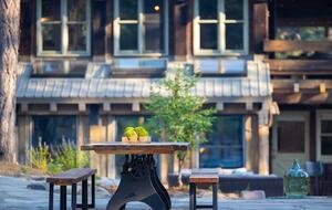 Quintessential Mountain Chalet On 10 Acres - Truckee, California