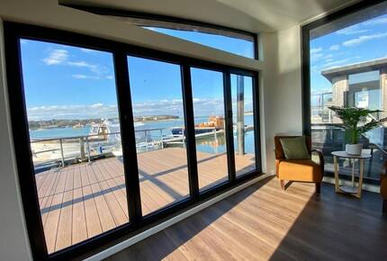 Bembridge Houseboat "Eleuthera" - Bembridge, United Kingdom
