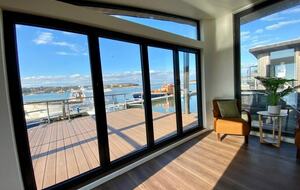 Bembridge Houseboat "Eleuthera" - Bembridge, United Kingdom