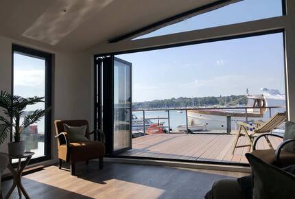 Bembridge Houseboat "Eleuthera" - Bembridge, United Kingdom