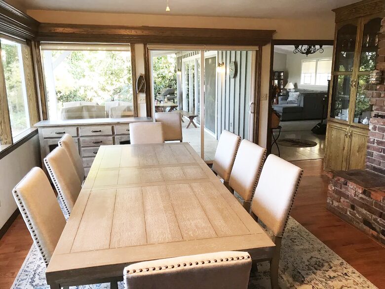 Northern California River Retreat Overlooking the Sacramento River near Redding - Anderson, California