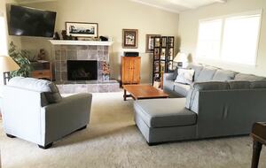 Northern California River Retreat Overlooking the Sacramento River near Redding - Anderson, California
