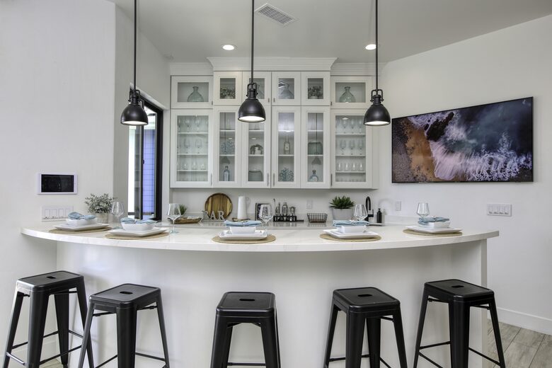 Cobbo's Beach House | With hot tubs, views, and just steps to the beach! - Avila Beach, California