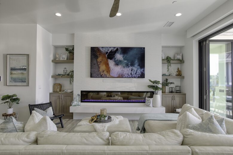 Cobbo's Beach House | With hot tubs, views, and just steps to the beach! - Avila Beach, California