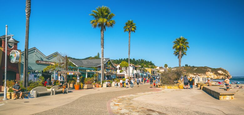 Cobbo's Beach House | With hot tubs, views, and just steps to the beach! - Avila Beach, California