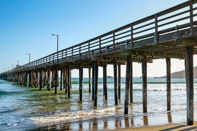 Cobbo's Beach House | With hot tubs, views, and just steps to the beach! - Avila Beach, California