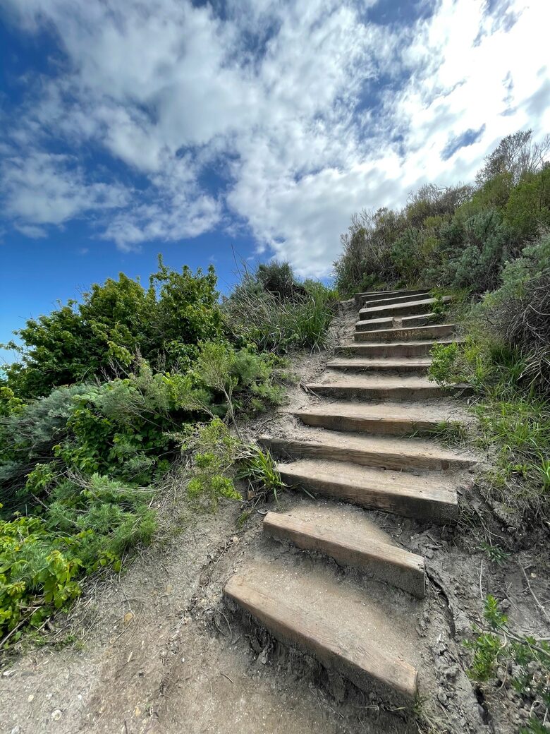 Cobbo's Beach House | With hot tubs, views, and just steps to the beach! - Avila Beach, California