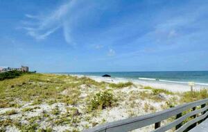 Indian Rocks Beach Villa with heated pool - Indian Rocks Beach, Florida