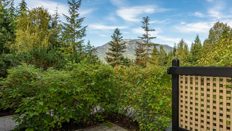 Wintergreen 34 | Short Walk to Blackcomb Gondola, Lake & Golf - Whistler, Canada