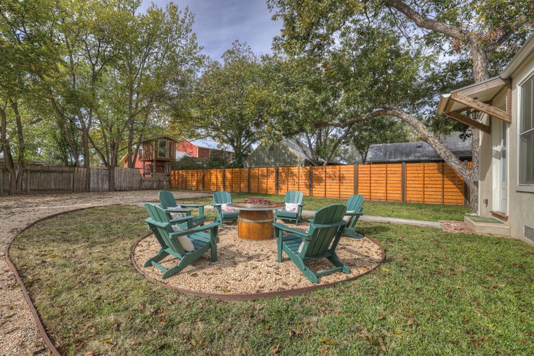 Texas Hill Country Cottage in Fredericksburg Wine Region - Fredericksburg, Texas