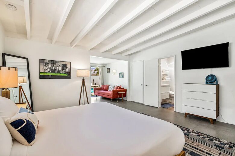 Mid Century Dream - Palm Springs, California