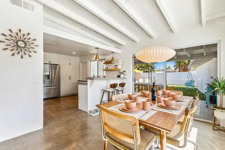Mid Century Dream - Palm Springs, California