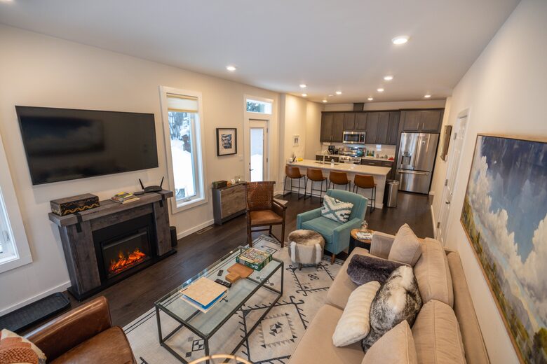 Beautiful Minturn Modern Townhome Near Vail/Beaver Creek - Minturn, Colorado