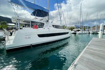 Beautiful Bali 4.8 - Bali Cat - in Nanny Cay Marina - Tortola, Virgin Islands, British