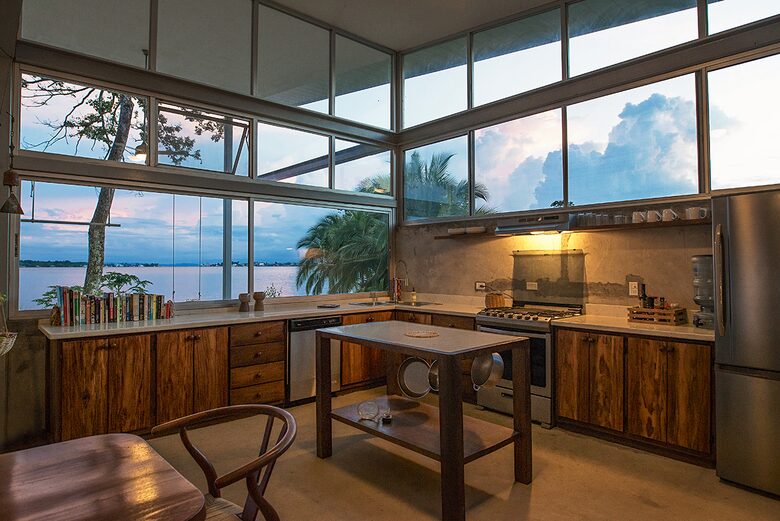 Casa Sur at Casa Comunal - Bocas del Toro, Panama