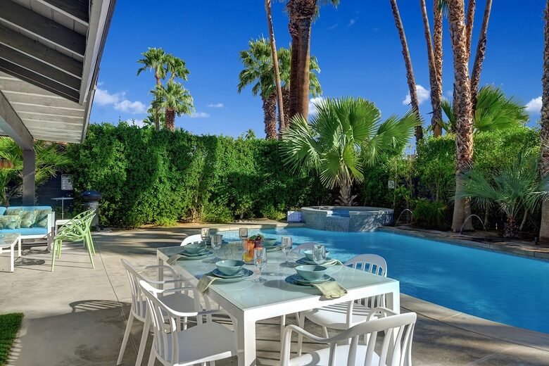 Palm Springs Mid-Century with Pool, Spa, Putting Green - Palm Springs, California