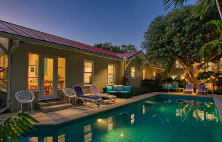 Villa Bamboo Private Tropical Paradise with Pool - West Palm Beach, Florida