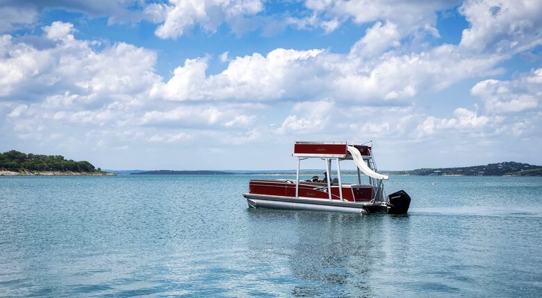 Lake View Retreat with BOAT Rental Available - Canyon Lake, Texas